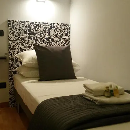 Lch-lateran Charming House Apartment Rome