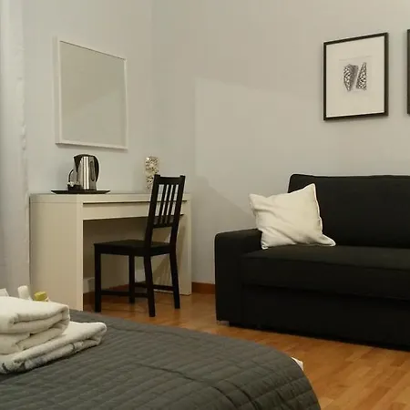 Lch-lateran Charming House