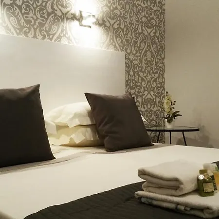 Lch-lateran Charming House Apartment